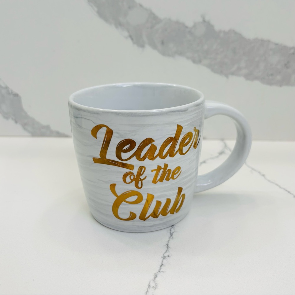 Disney Mickey Mouse “Leader of the Club” Marbled 11 oz Mug - Picture 2 of 6